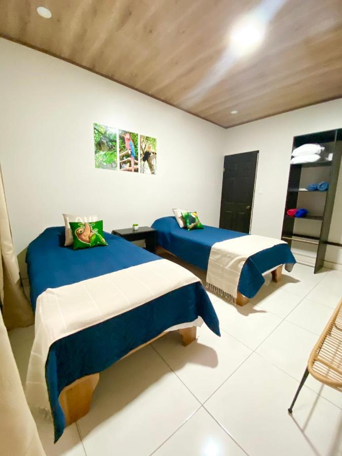 Pura Vida Apartment. 5 Min From Airport 알라후엘라 외부 사진