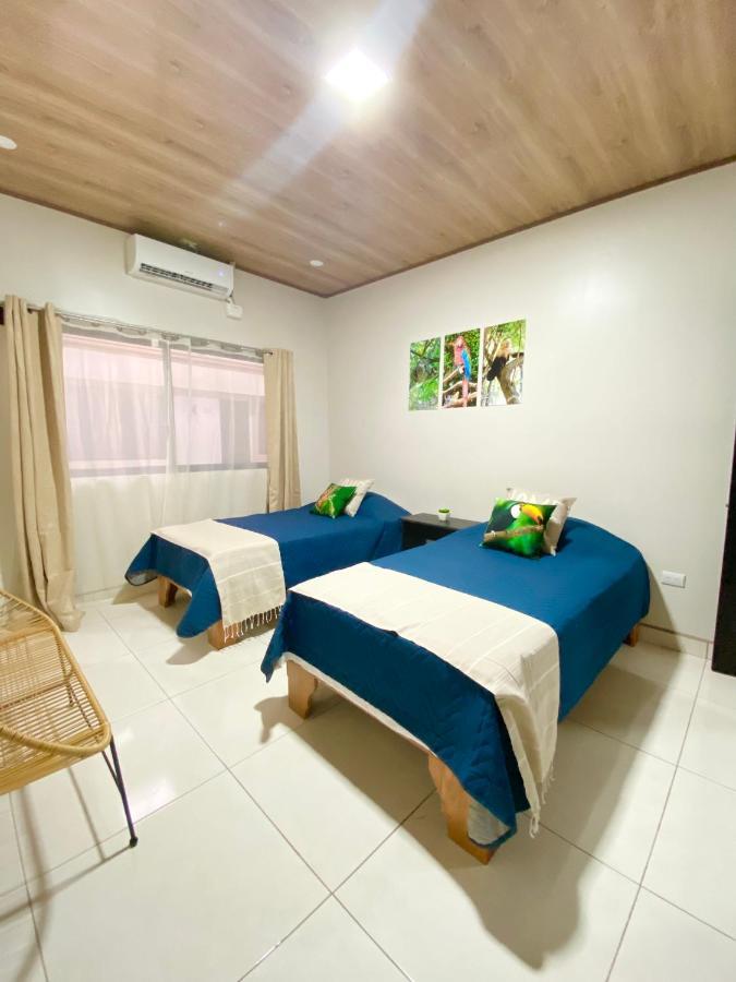 Pura Vida Apartment. 5 Min From Airport 알라후엘라 외부 사진