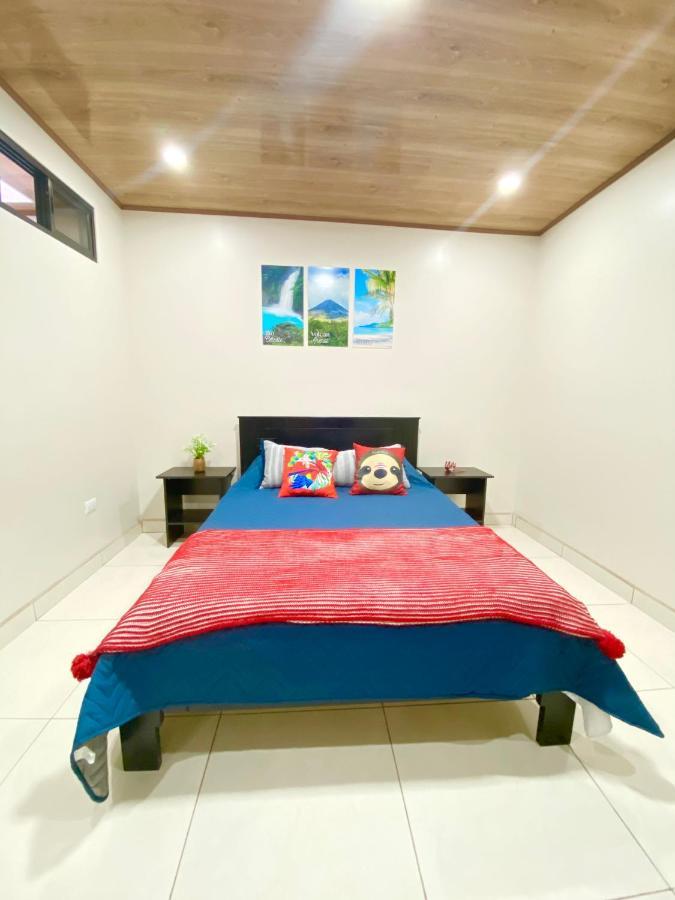 Pura Vida Apartment. 5 Min From Airport 알라후엘라 외부 사진