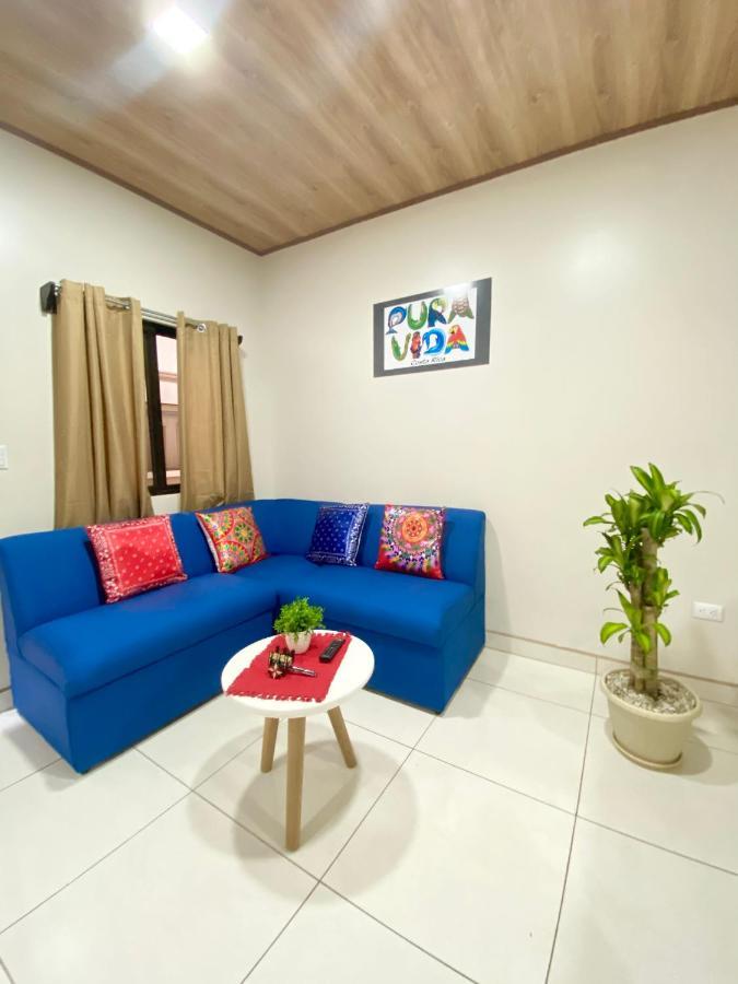 Pura Vida Apartment. 5 Min From Airport 알라후엘라 외부 사진